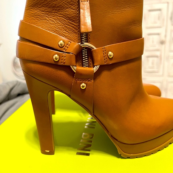 Gianni Bini - Picture 3 of 14